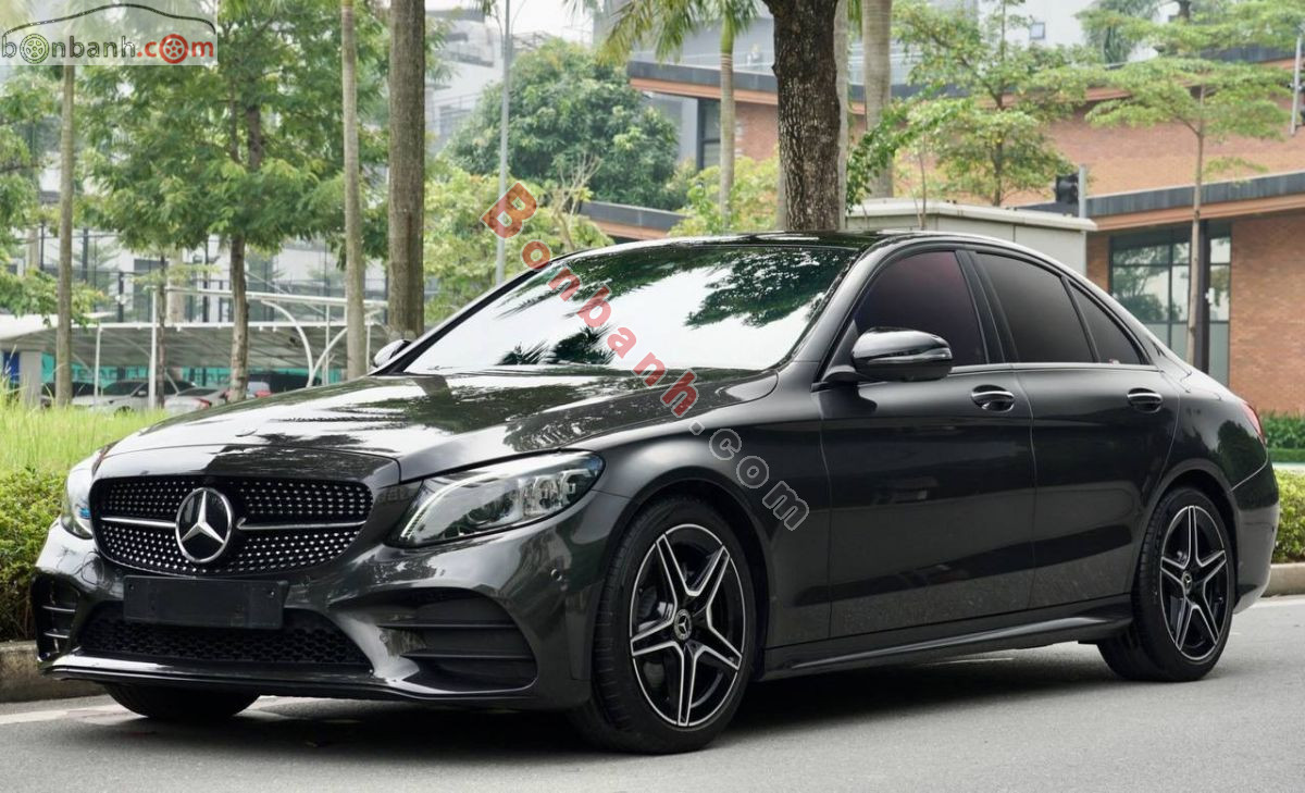 Mercedes Benz C300 AMG 2022